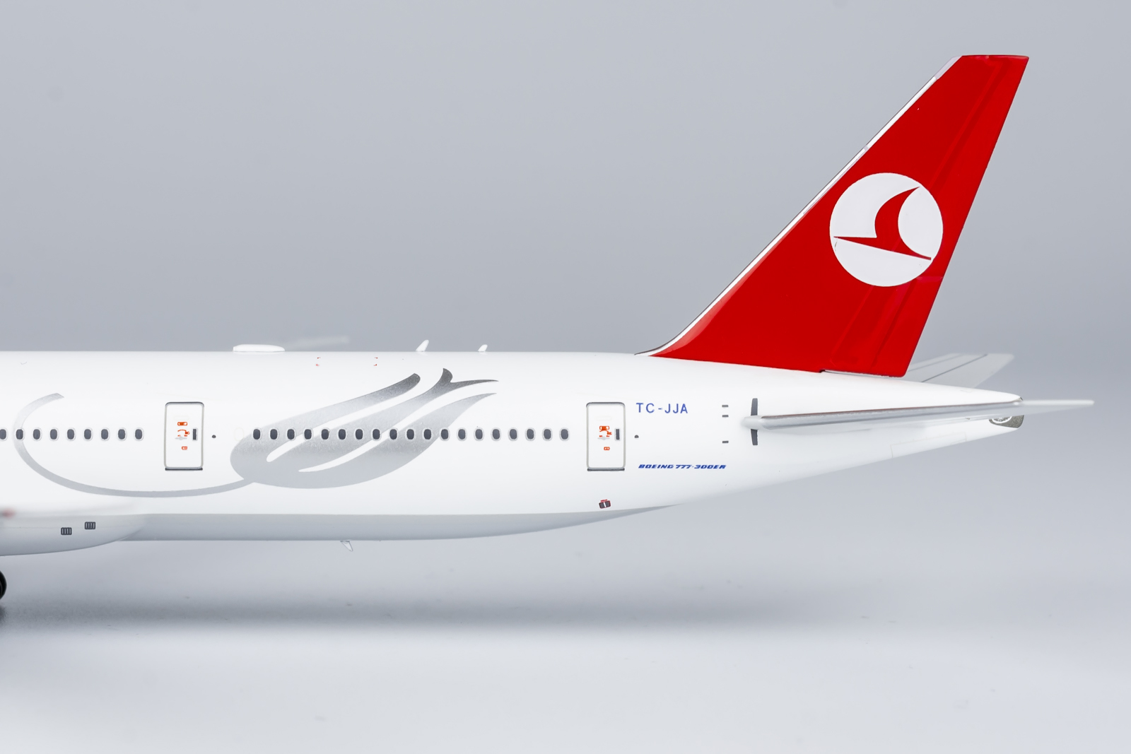 TURKISH AIRLINES 航空機モデル 1/200 スタンド付き TURKISH AIRLINES
