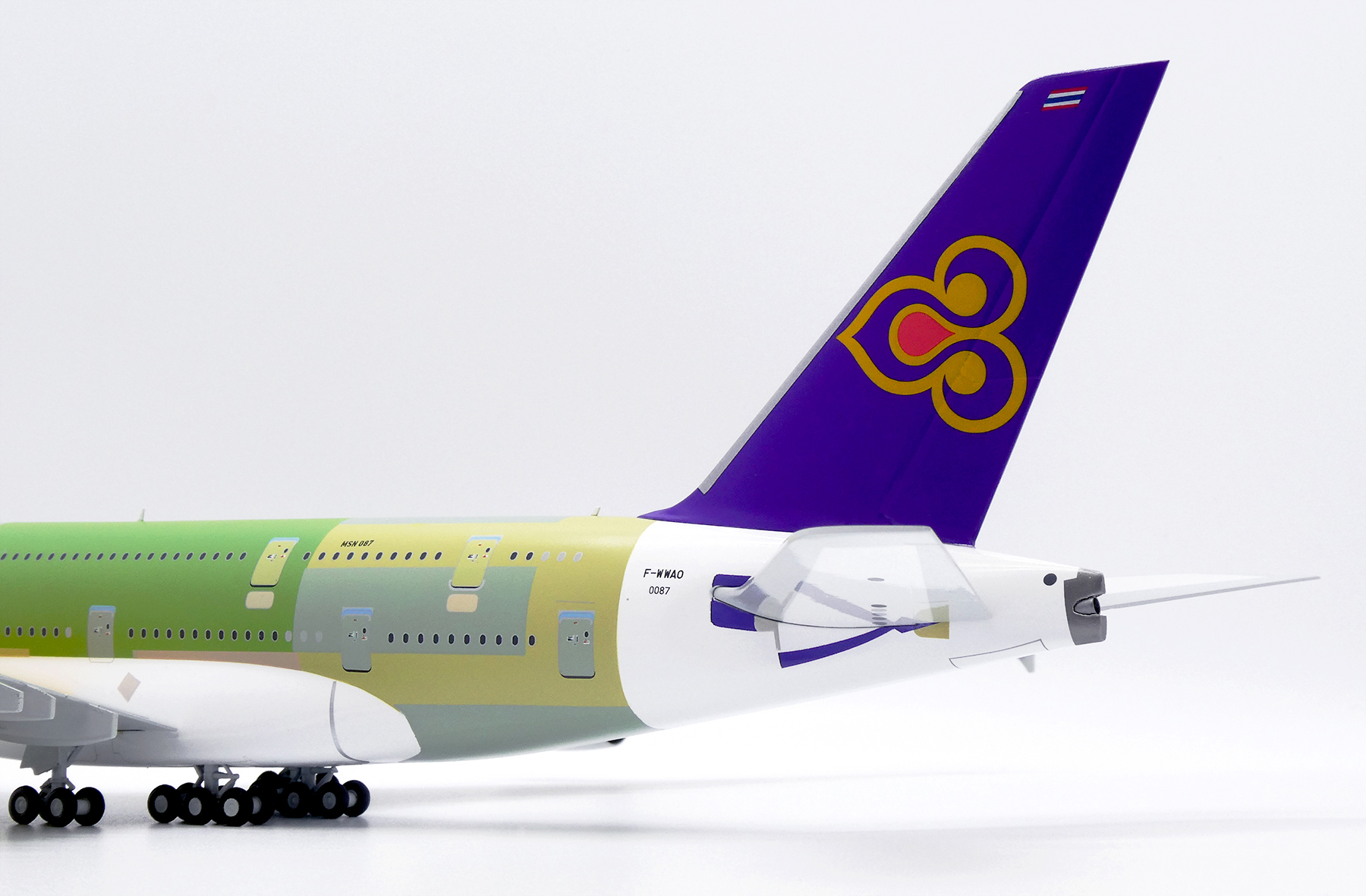 ScaleModelStore.com :: JC Wings 1:200 - XX20062 - Thai Airways