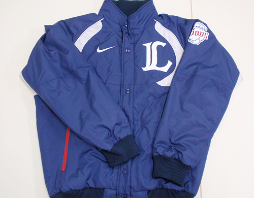 2013年モデル「レプリカダグアウトジャケット」2/1発売！ | 埼玉西武