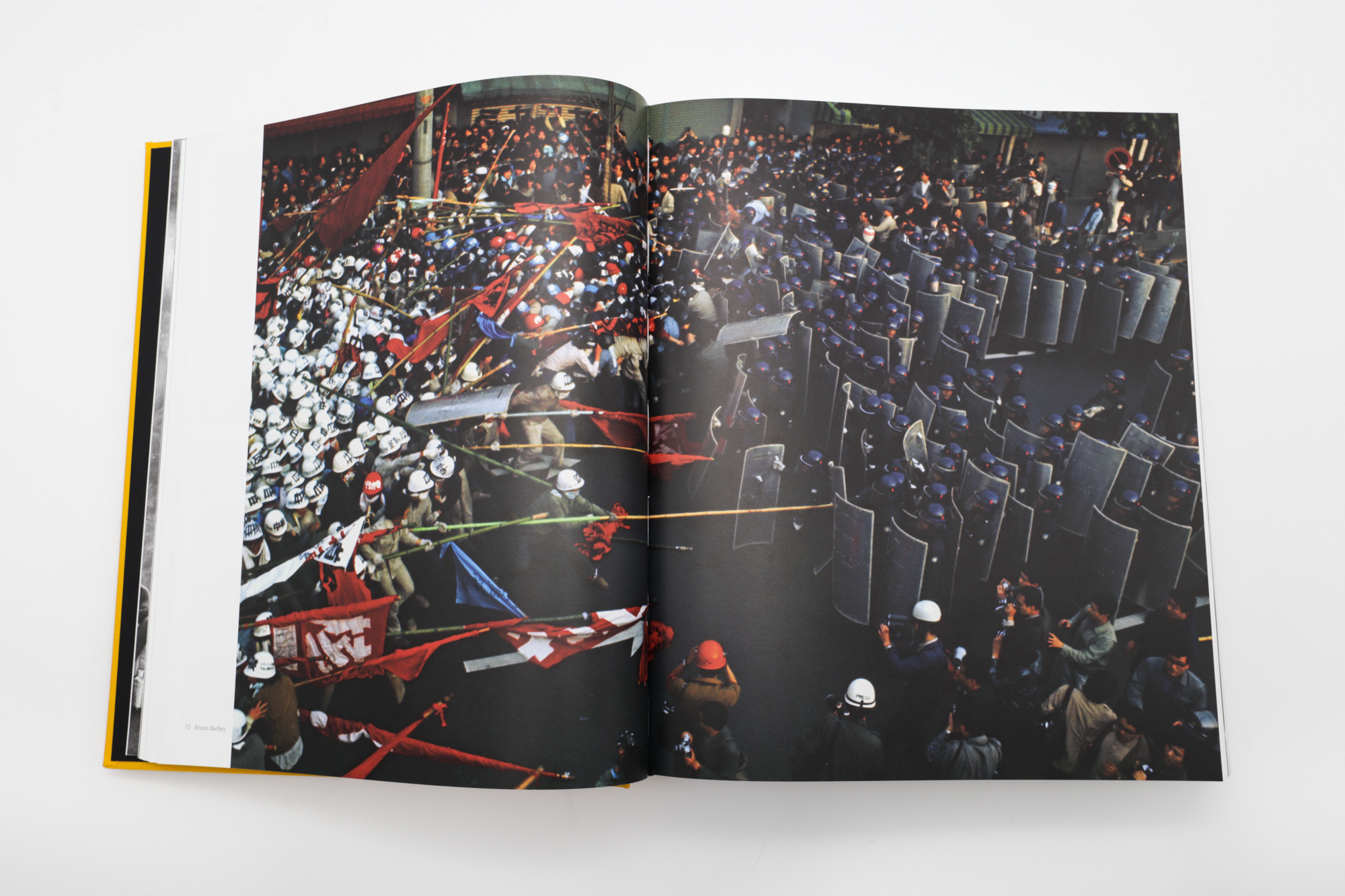 MAGNUM MAGNUM 増補改訂版｜青幻舎 SEIGENSHA Art Publishing, Inc.