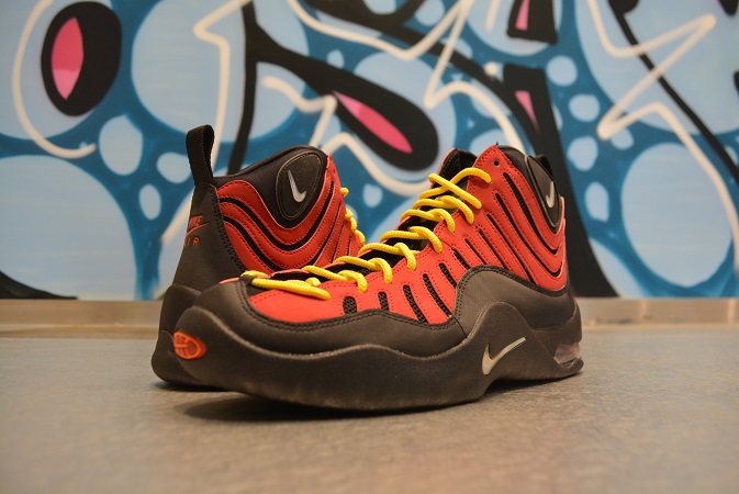 曰く付きのあの名作バスケットシューズが入荷です！NIKE AIR BAKIN