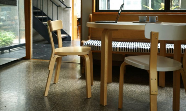 チェア 69 / ホワイトラミネートArtek（アルテック） | 公式通販 家具