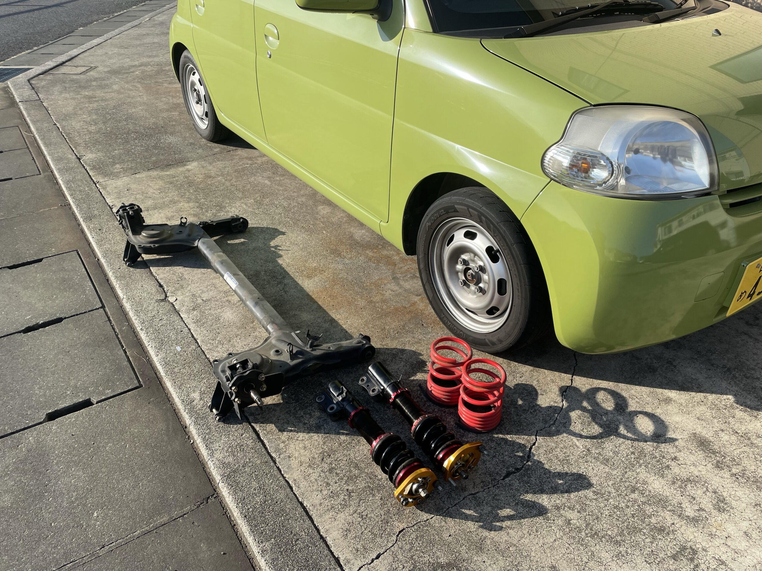 エッセ（L235S）の車高短カスタム【最高の遊び車】 | Freedom