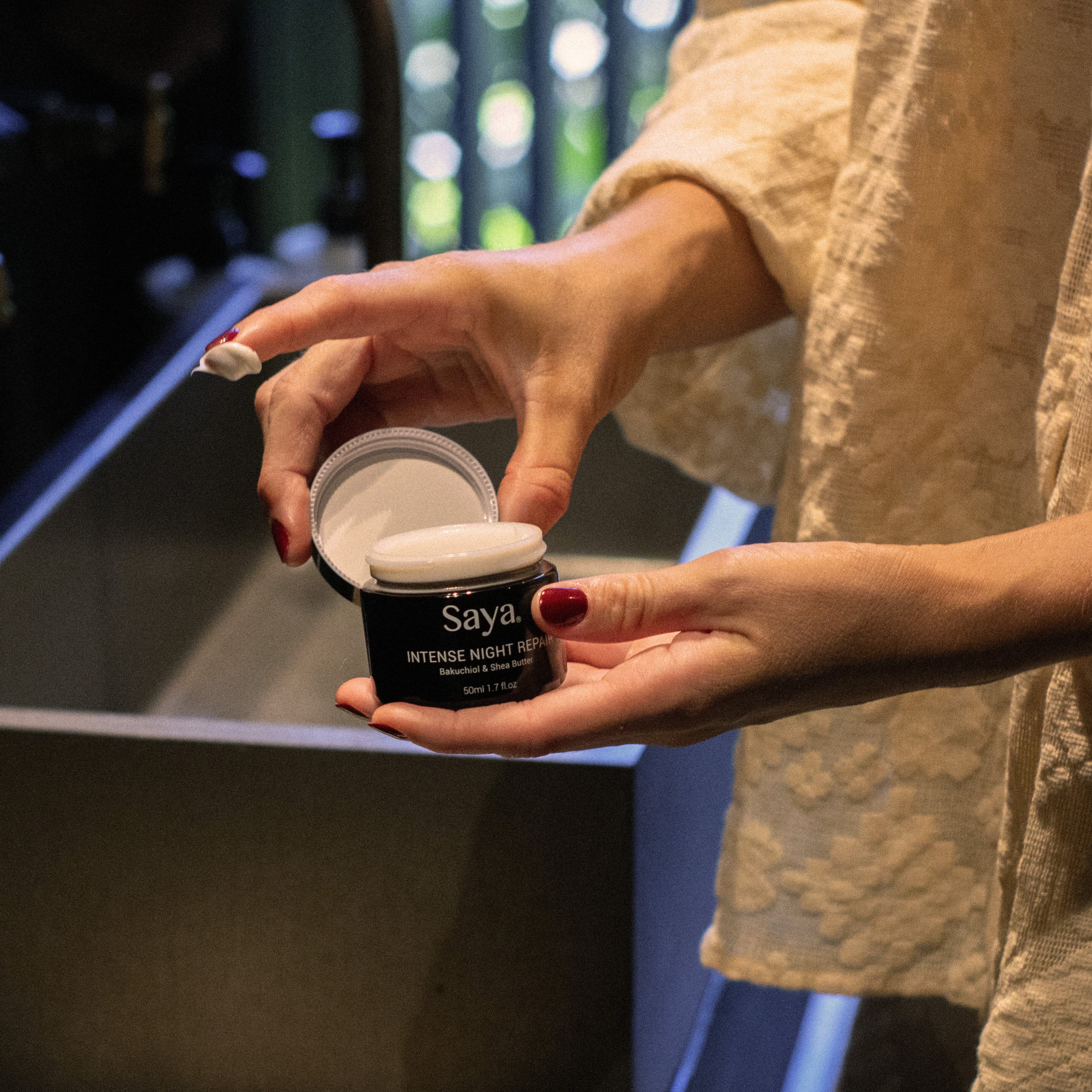 Intense Night Repair with Bakuchiol Serum + Hyaluronic Acid – Saya®