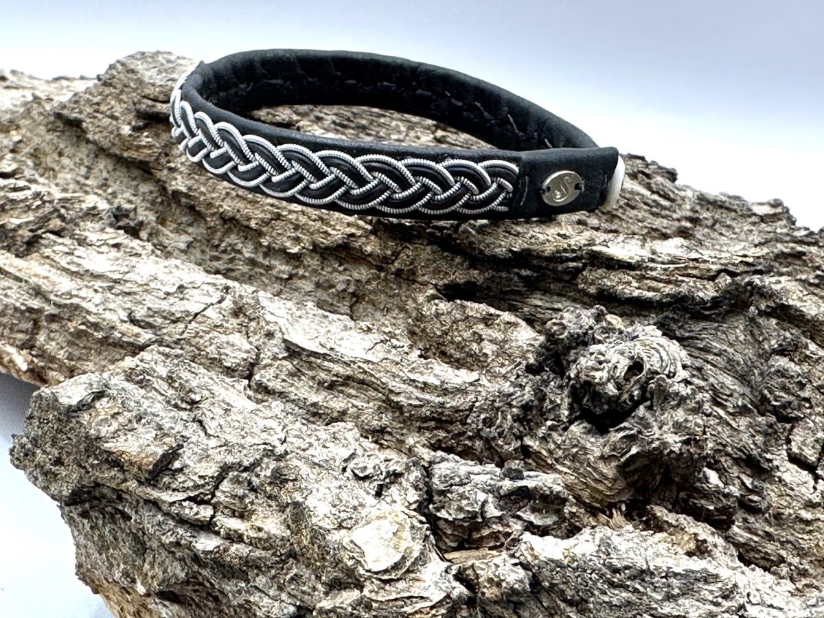 Articles saami crafts bracelet AL041