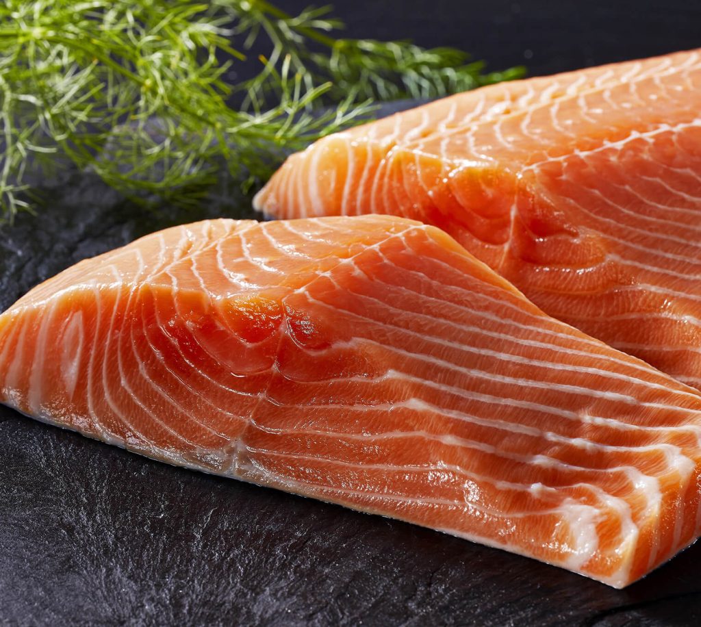 CGC今月のスペシャルは刺身サーモンとブロッコリー | スーパーサイキ