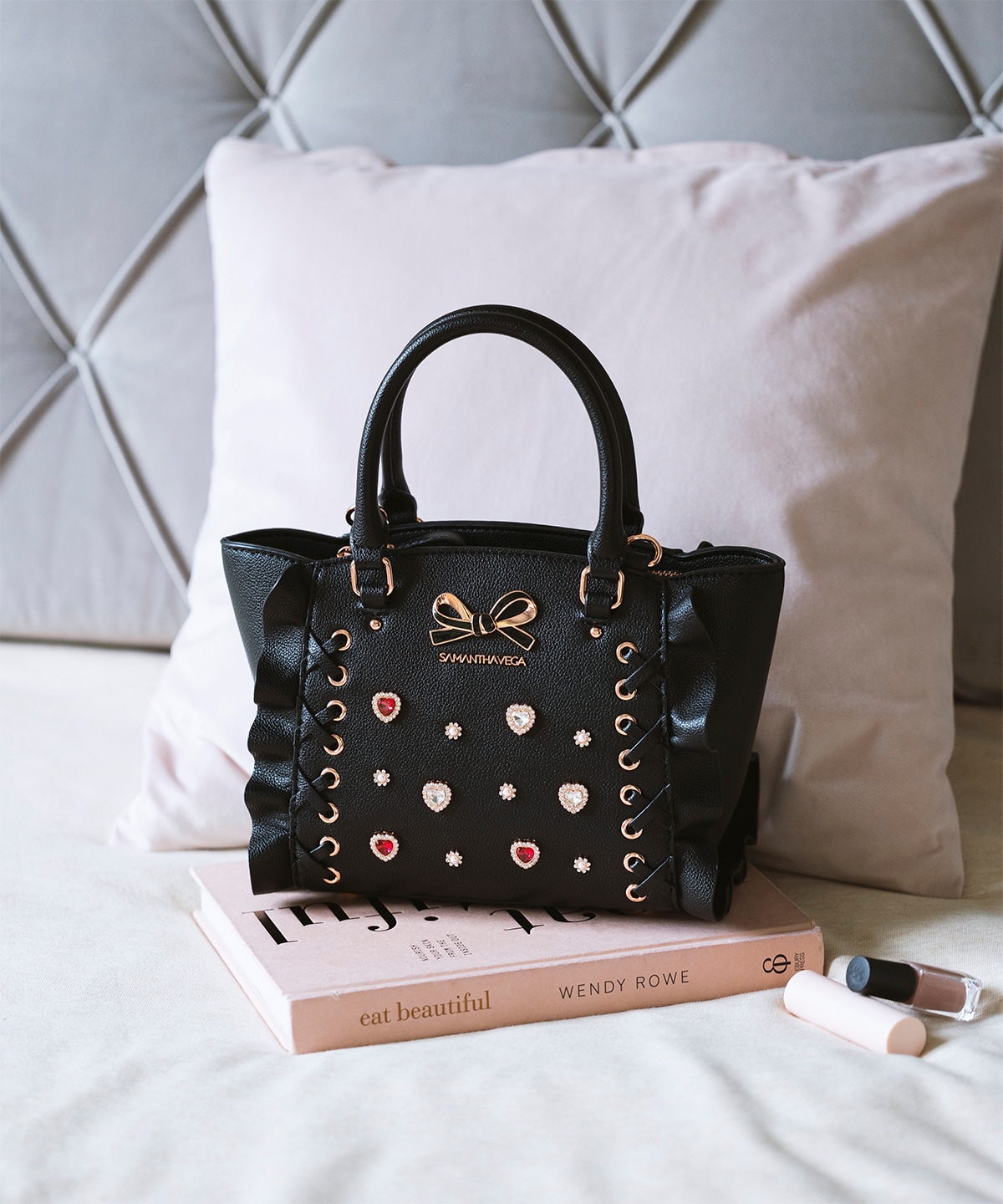 レースアップハートビジューフラッタ―(ミニ)(FREE ブラック