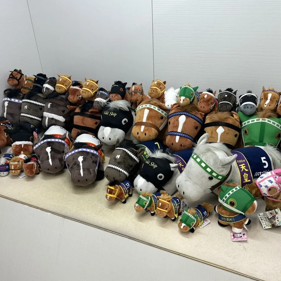サラブレッドコレクション＆高知競馬 ハルウララぬいぐるみ 45点セット
