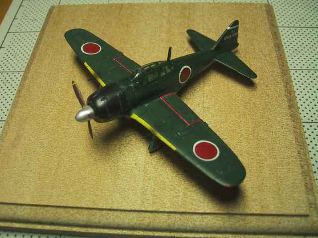 ミツワ 1/144 零式艦上戦闘機52型 | 手動式模型工作