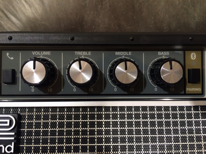 入荷情報】Bluetooth対応スピーカー、Roland JC-01再入荷しました