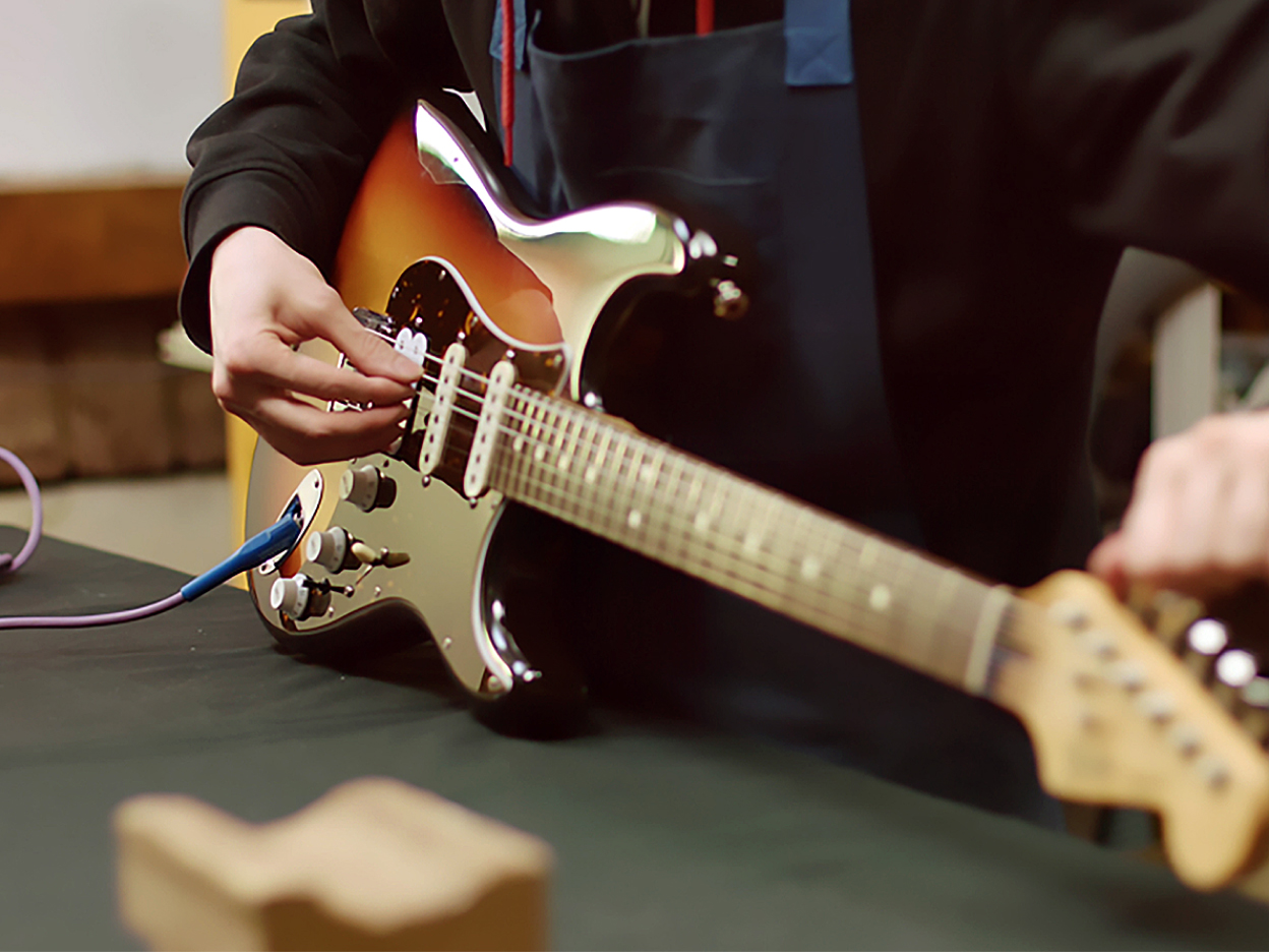 エフェクター】Vivie Modern Raven展示中!｜島村楽器 イオンモール八幡東店