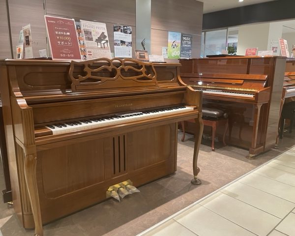 アップライトピアノ】国内外のピアノメーカーを常時展示！新品、中古