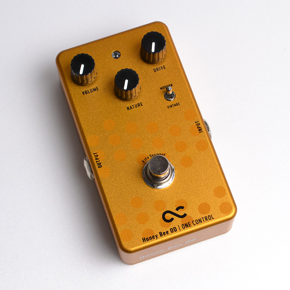 ONE CONTROLの最高傑作ペダル『Honey Bee Overdrive』が入荷しました