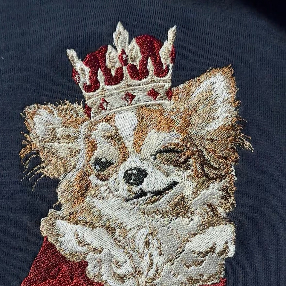 新作】王様チワワ – 北区の刺しゅう屋