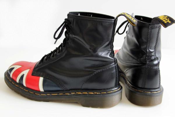 英国製 DR.MARTENSドクターマーチン ユニオンジャック 8ホールブーツ