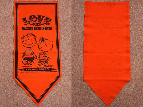 70s PEANUTS LINUS&SALLY LOVE フェルト ペナント オレンジ
