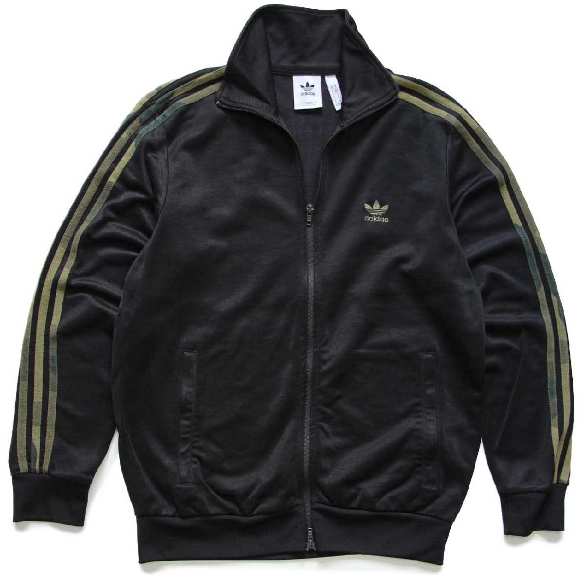 adidasアディダス トレフォイル ロゴ刺繍 迷彩ライン ハイネック