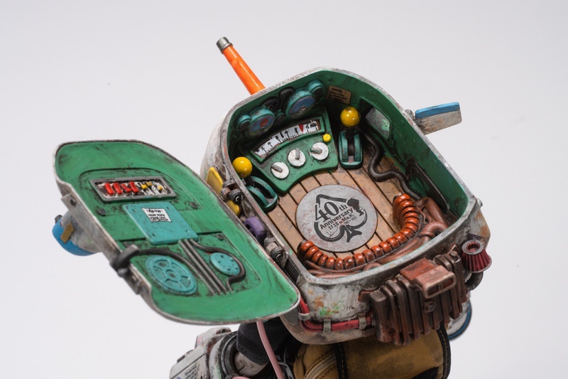 Jump Snowman Action Figure by Damtoys | Sideshow Collectibles