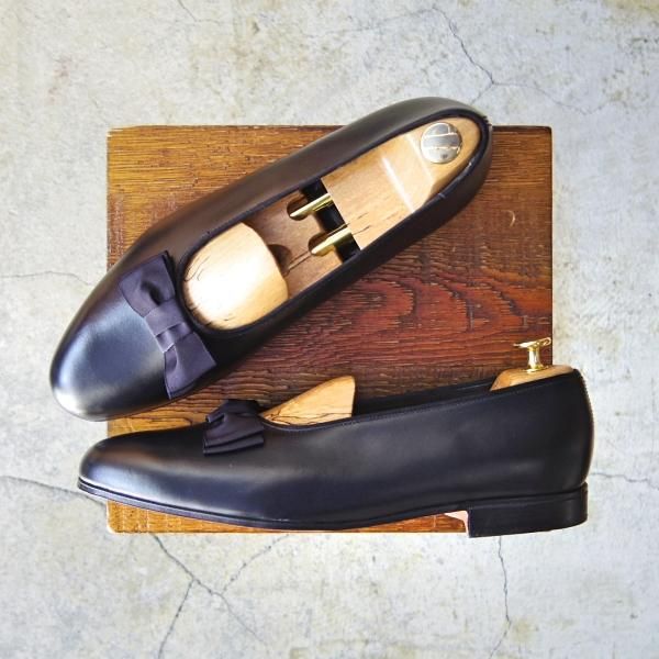 未使用☆クロケット&ジョーンズ 9EX【☆オペラパンプス】リボン