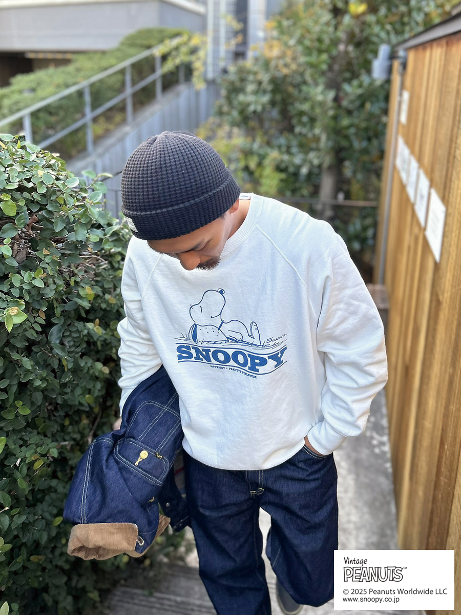 SNOOPY / Standard California Cozy Monday Crew Sweat. ｜ STANDARD