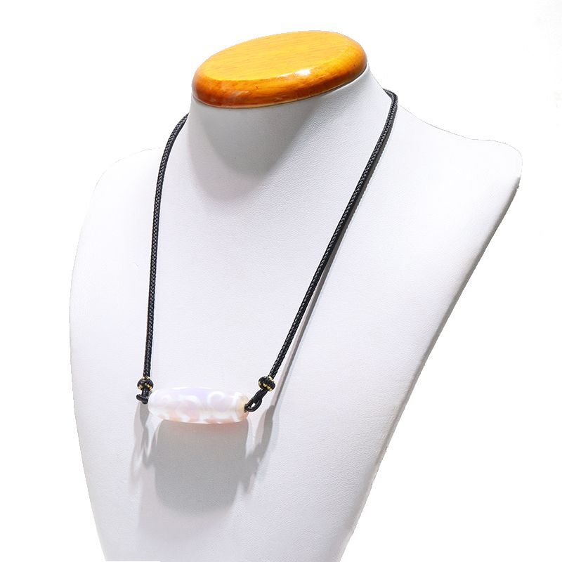 現品限り】ネックレス 白珠玉髄天珠 水蓮花天珠 朱砂入り 幸運 浄化