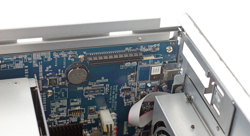 In The Lab: Installing The E10G17-F2 10GbE Ethernet Adapter In A