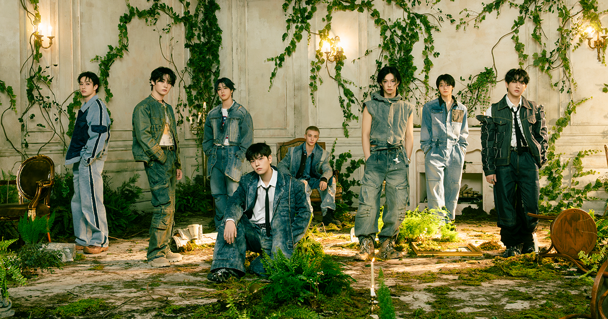 Stray Kids『Hollow』Special Site