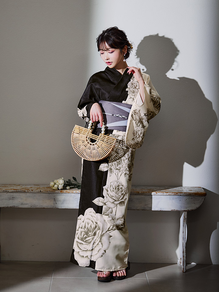 残りわずか！】【即日発送】【Riuコラボ】ツートンカラーローズ浴衣