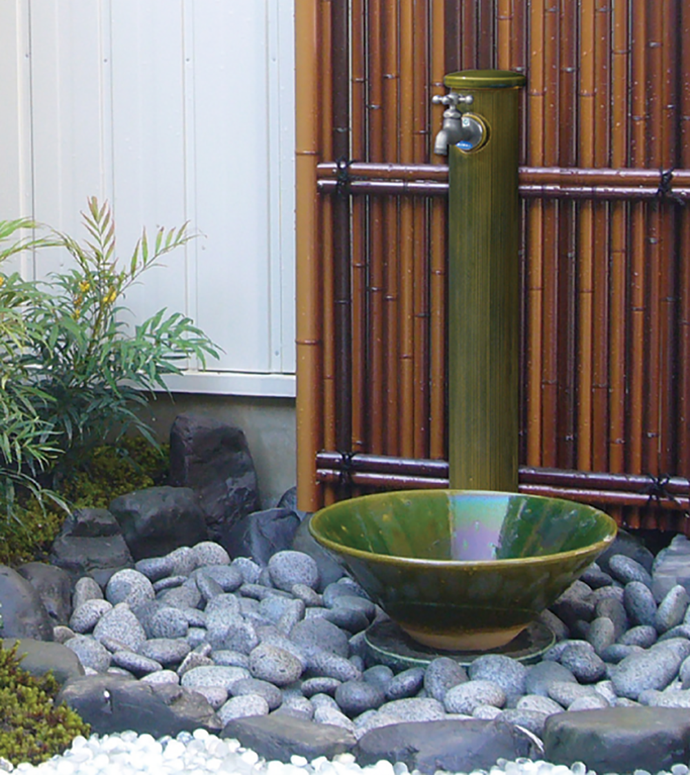 和風庭園に調和する水栓柱10選！デザインと機能性を両立
