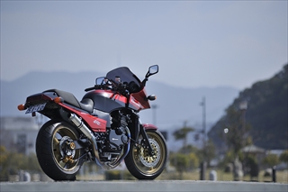 スペックエンジニアリング｜GPZ900R（A7～）ホイールセット