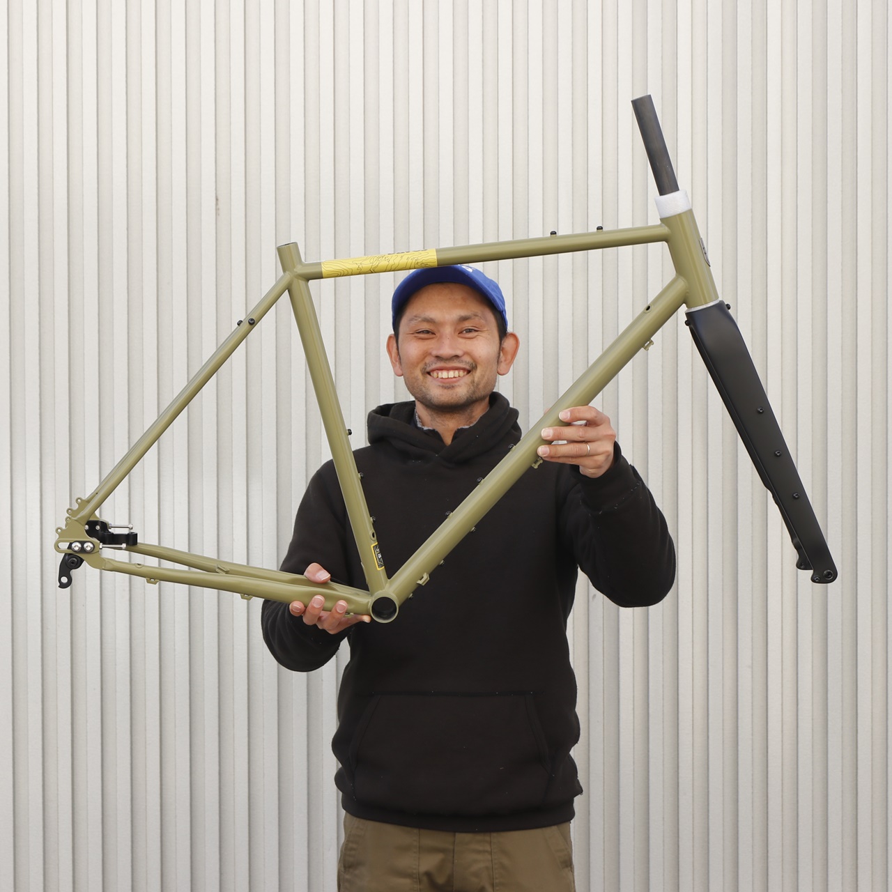 BLOG 驚異的コスパのグラベルツーリングフレームが更にアップデート