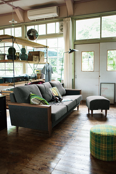 F Stoolの通販情報 - SWITCH Online Shop