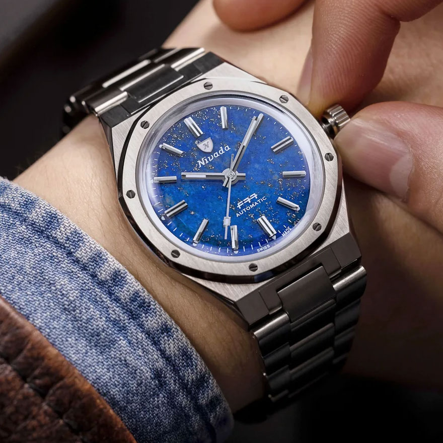 ロレックスでも採用してた!?】ラピスラズリほか“天然石”文字盤の腕時計