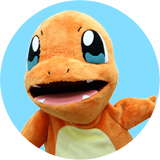 冠の雪原」で活躍するポケモンたちのぬいぐるみがポケモンセンターに