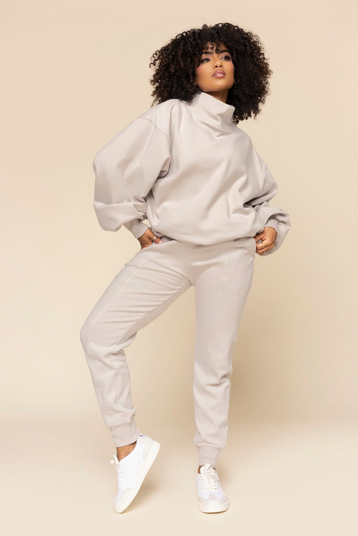 Ooey Gooey Mockneck Sweatshirt with Pockets - Silver Birch – POPFLEX®