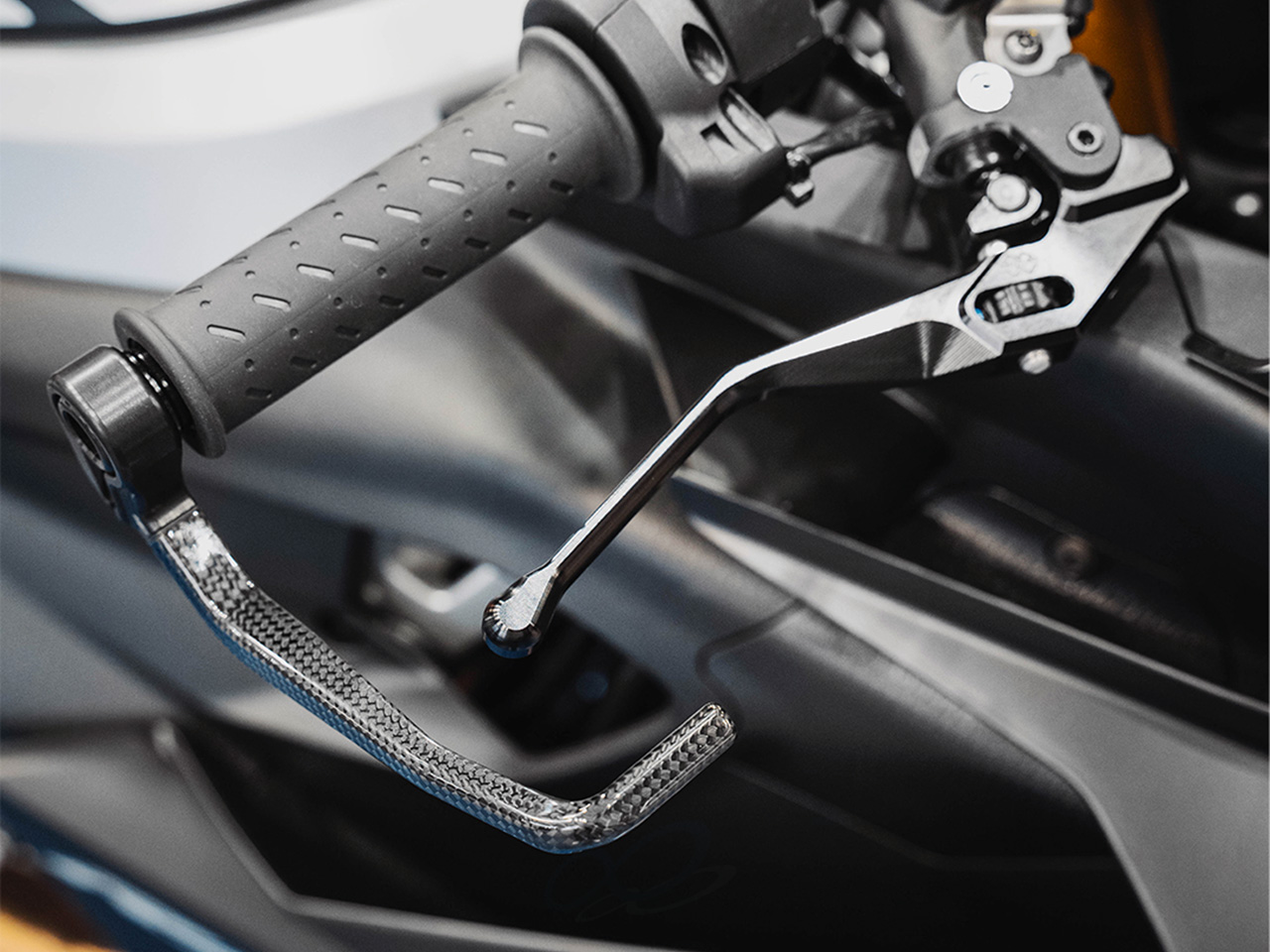 ギルズ レバーガード for Kawasaki