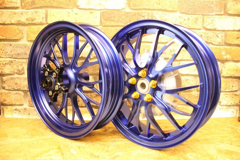 3,000Pバック！MOS鍛造ホイール GX-10 前後セット 艶消しゴールド [1