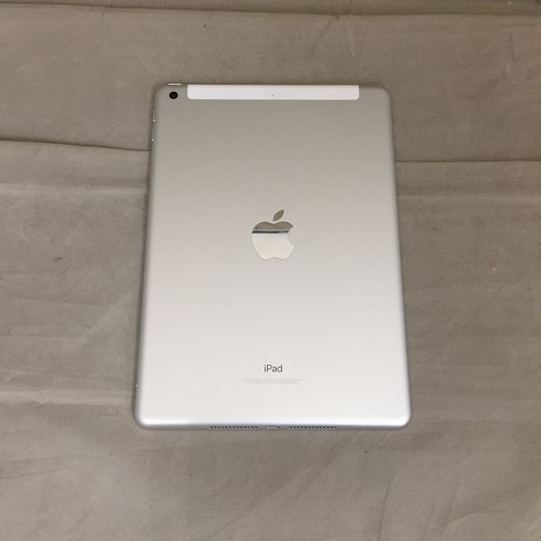APPLE 〔中古〕iPad (第5世代) Wi-Fi+Cellular 32GB シルバー MP1L2J/A