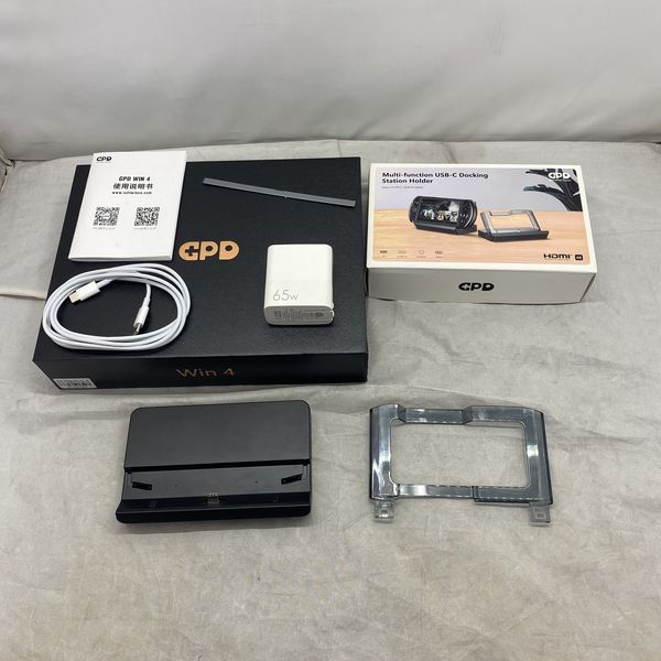 GPD 〔中古〕GPD WIN4 Ryzen 7 6800U/DDR5 16GB/1TB SSD/AMD