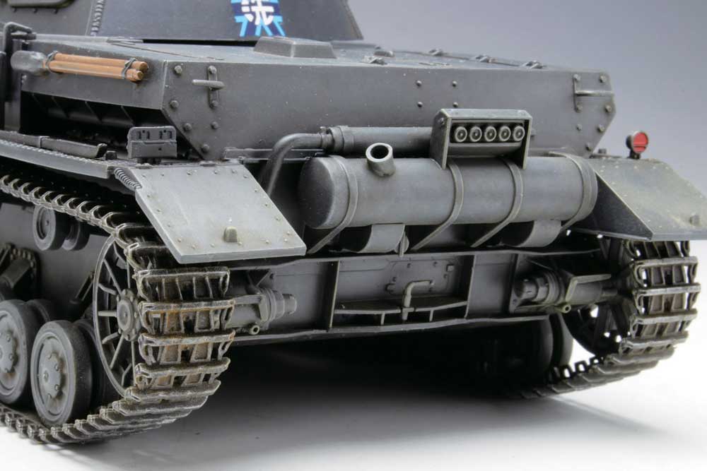 プラモデル :: 軍用車両 & 武器 :: ガールズ&パンツァー IV号戦車D型