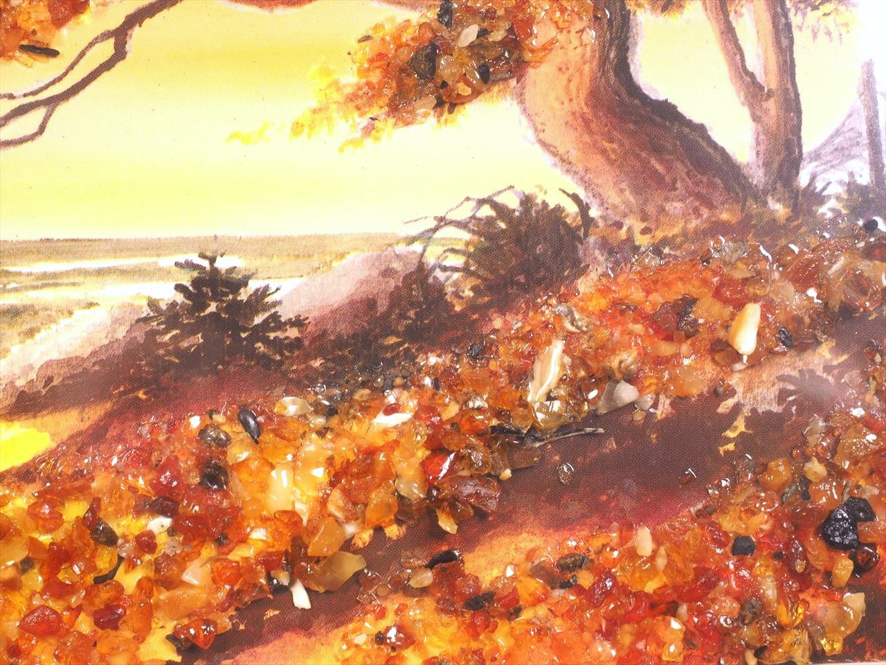 ◇天然アンバー使用の品ある珍しい絵画◇インテリア・ディスプレイに