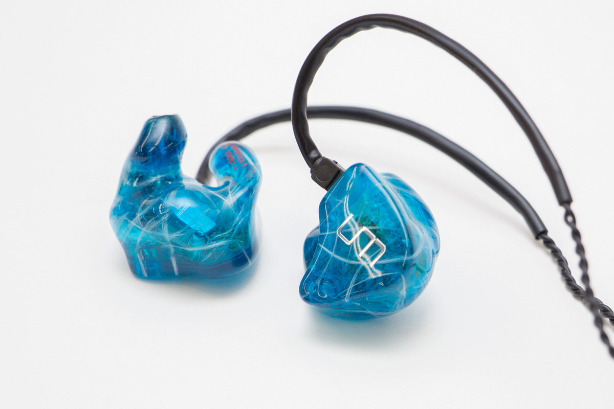 Unique Melody「MAVERICK IIカスタム」を聴く ー 大幅進化した第2世代