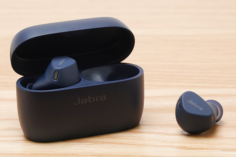 Jabraの“贅沢過ぎる”入門ANC完全ワイヤレス「Elite 4 Active」レビュー