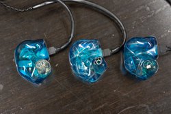 新技術で三度飛躍！ Unique Melodyのハイブリッド型カスタム「MAVERICK