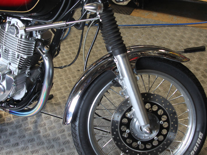 SR400FI H型リム18インチカスタム| SR400カスタムショップ PRESTO