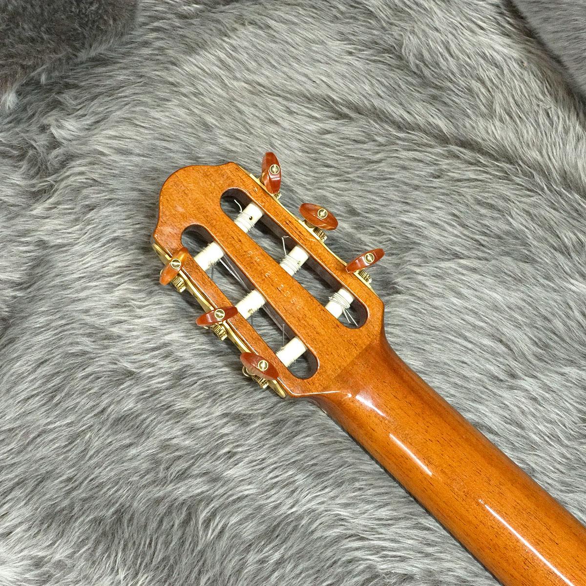 YAMAHA サイレントギター　slg-120nw Amazon | ヤマハ サイレントギタークラシックギター SLG120NW LAB SLG