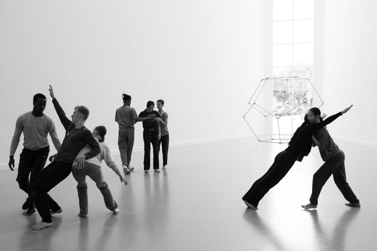 The Dark Red Research Project - Anne Teresa De Keersmaeker / Rosas