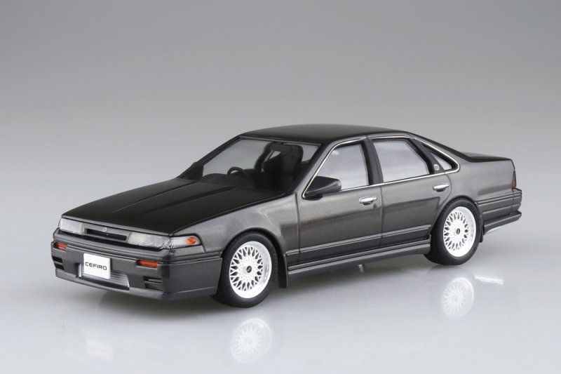 Aoshima 1/24 Scale Model Tuned Car (82) Kit Nissan A31 Cefiro Aero