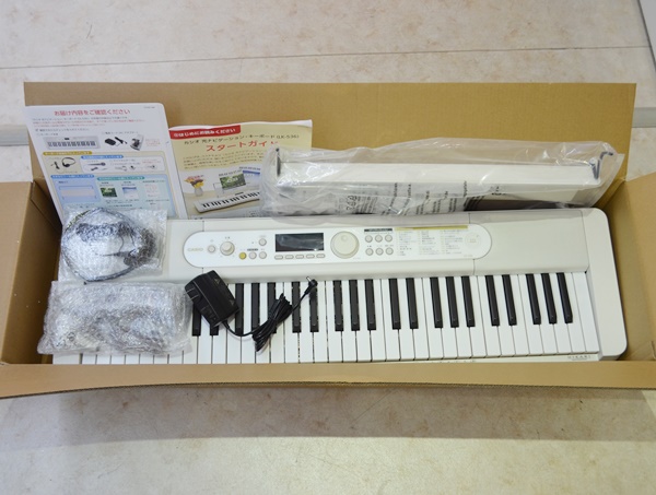 未使用保管品 カシオ CASIO 光ナビゲーション 楽らくキーボード LK-536
