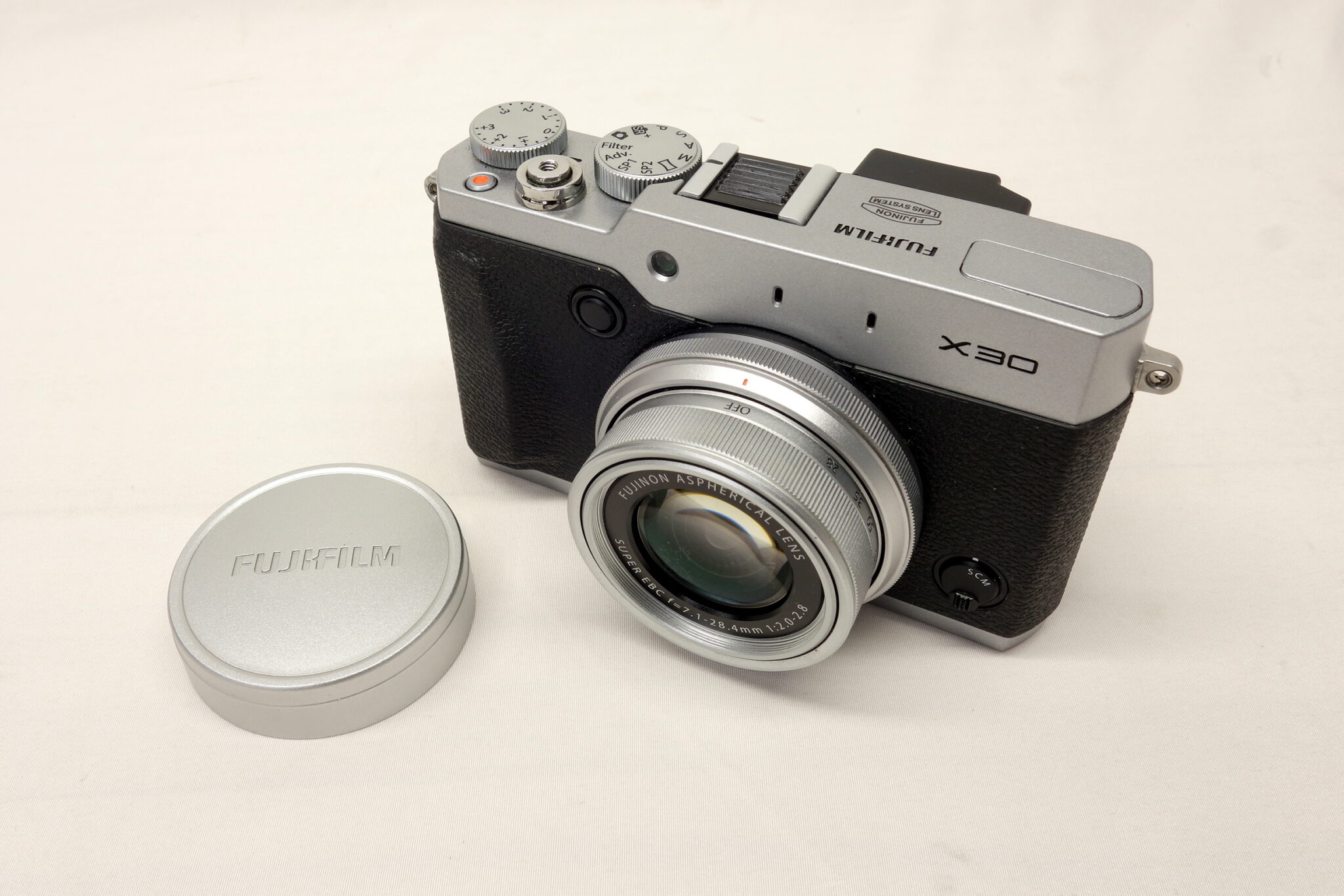 FUJIFILM デジタルカメラ X30 】ジャンク品を買取させていただきました